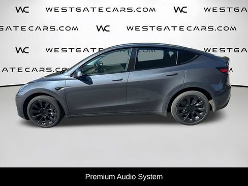 Used 2021 Tesla Model Y Long Range AWD/4WD image 4