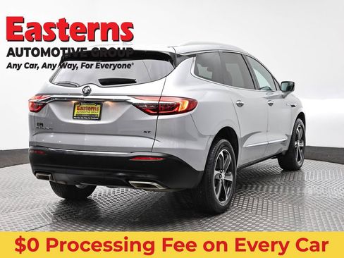 Used 2021 Buick Enclave Essence w/ Sport Touring Edition FWD image 5