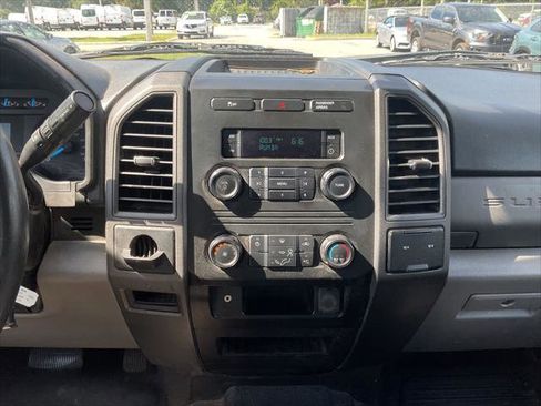 Used 2017 Ford F250 XL RWD image 22