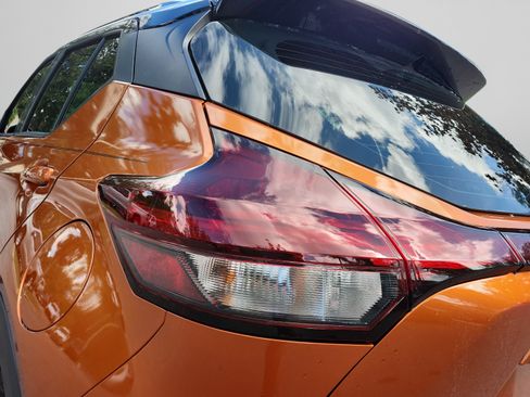 Certified 2024 Nissan Kicks SR w/ SR Premium Package FWD image 29