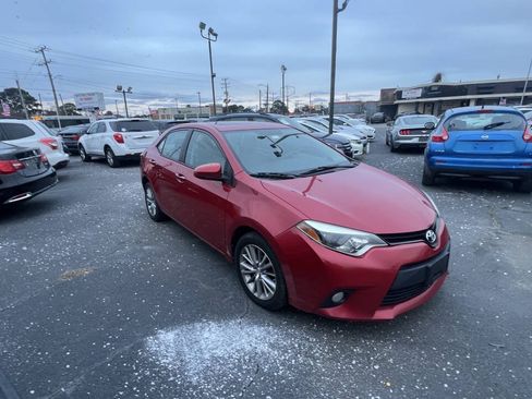 Used 2014 Toyota Corolla LE FWD image 4