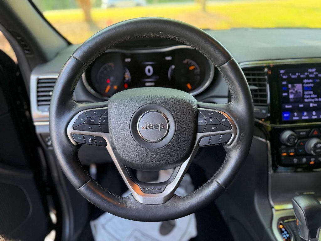 Used 2019 Jeep Grand Cherokee Limited AWD/4WD image 26