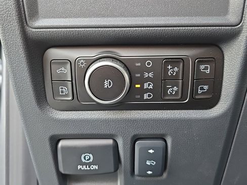 New 2025 Ford F150 Platinum w/ Equipment Group 702A High image 21