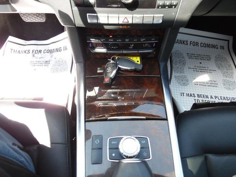 Used 2014 Mercedes-Benz E 350 4MATIC Sedan image 18