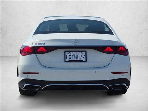 Used 2025 Mercedes-Benz E 350 Sedan image 6