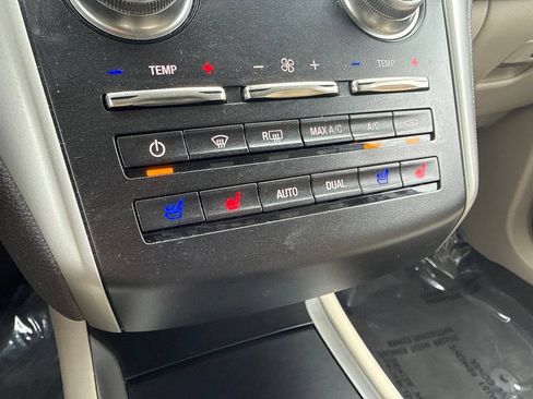 Used 2019 Lincoln MKC Reserve w/ MKC Technology Package FWD image 12