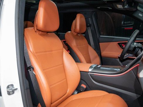 New 2026 Mercedes-Benz GLC 300 image 12