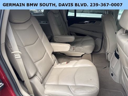 Used 2019 Cadillac Escalade Premium Luxury w/ LPO, Radiant Package image 34