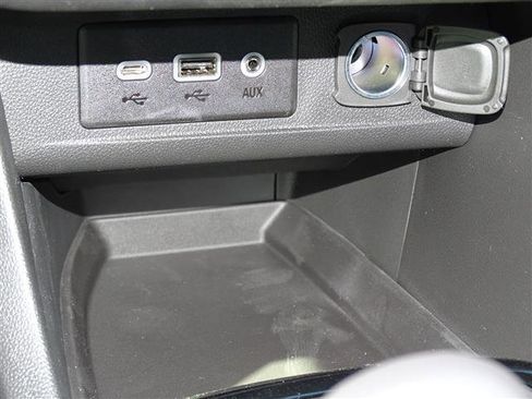 Used 2023 Buick Encore GX Select w/ Experience Buick Package image 12