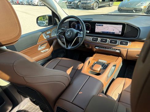 Certified 2025 Mercedes-Benz GLE 350 4MATIC image 36