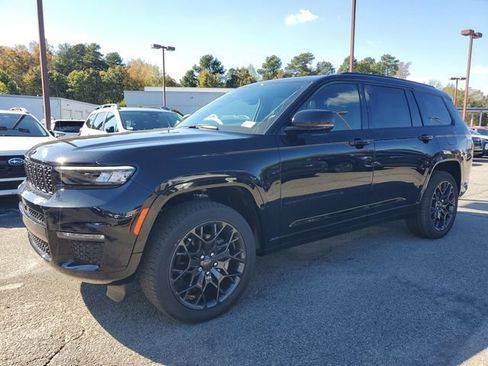 New 2025 Jeep Grand Cherokee L Summit image 3