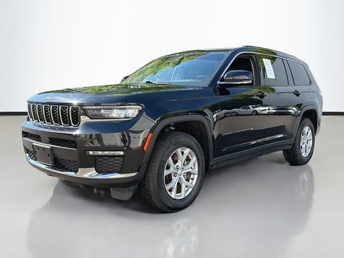 Used 2023 Jeep Grand Cherokee L Limited AWD/4WD image 2