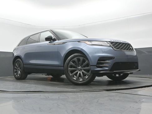 Used 2023 Land Rover Range Rover Velar R-Dynamic S image 28