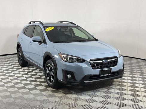 Used 2020 Subaru Crosstrek 2.0i Premium w/ Moonroof Package 1 AWD/4WD image 3