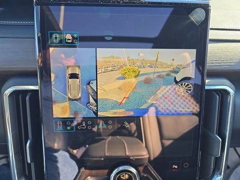 New 2026 GMC Acadia Denali w/ Super Cruise Package AWD/4WD image 17