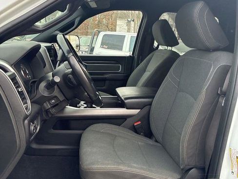 Used 2022 RAM 2500 Big Horn w/ Level C Equiment Group image 9