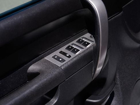 Used 2012 Chevrolet Silverado 1500 LT w/ All-Star Edition AWD/4WD image 30