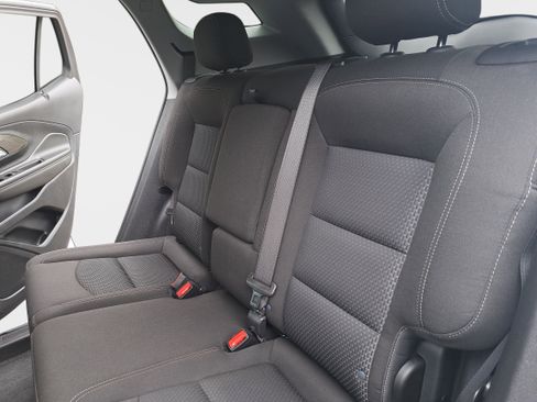 Used 2024 GMC Terrain SLE FWD image 13