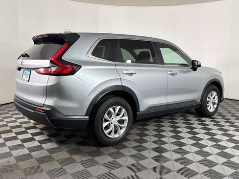 Used 2025 Honda CR-V LX image 7