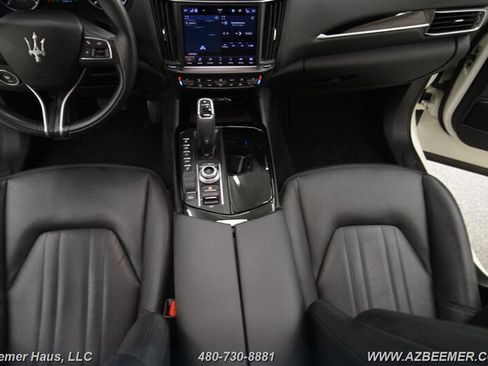 Used 2022 Maserati Levante Modena image 19