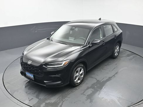 Certified 2024 Honda HR-V LX image 34