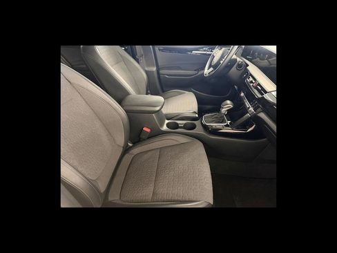 Used 2025 Kia Seltos S FWD image 18