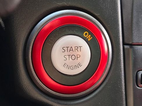 Used 2015 Nissan 370Z NISMO image 25