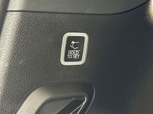 Used 2024 Jeep Grand Wagoneer Series III w/ HD Trailer Tow Package image 50