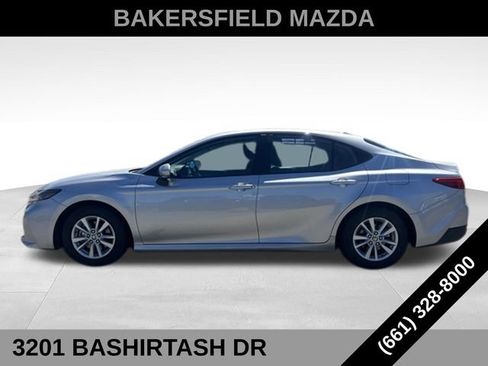 Used 2025 Toyota Camry LE FWD image 28