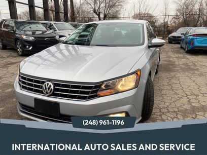 Used 2016 Volkswagen Passat 1.8T SE