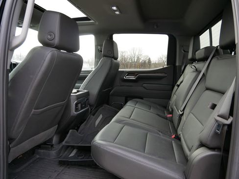 Used 2023 GMC Sierra 1500 SLT w/ SLT Premium Package image 12