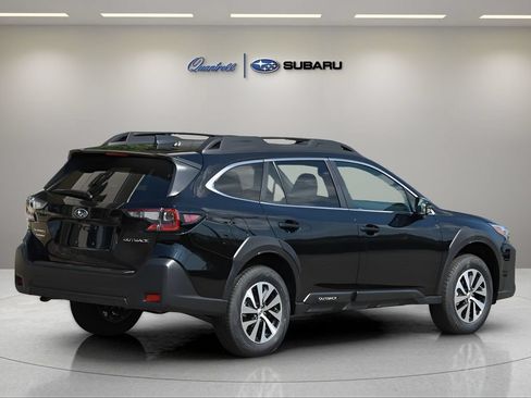 Used 2025 Subaru Outback Premium w/ Popular Package #1 AWD/4WD image 4