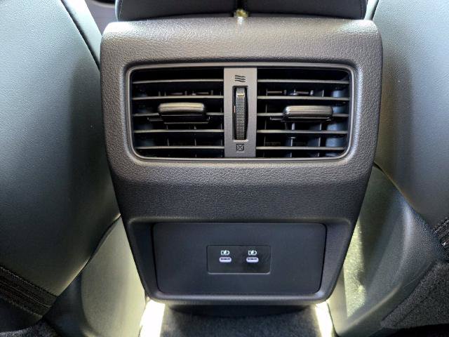 Certified 2026 Nissan Rogue Dark Armor AWD/4WD image 15