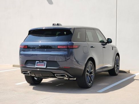 New 2026 Land Rover Range Rover Sport SE AWD/4WD image 4