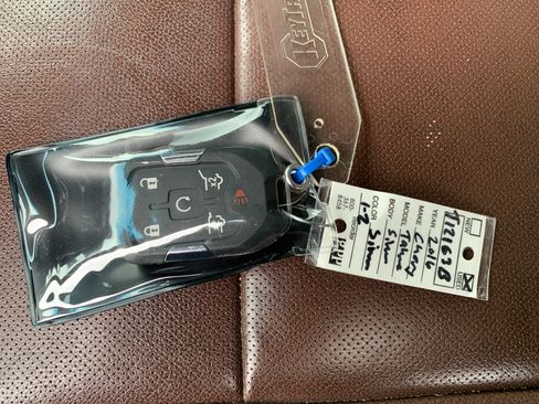 Used 2016 Chevrolet Tahoe LTZ image 36