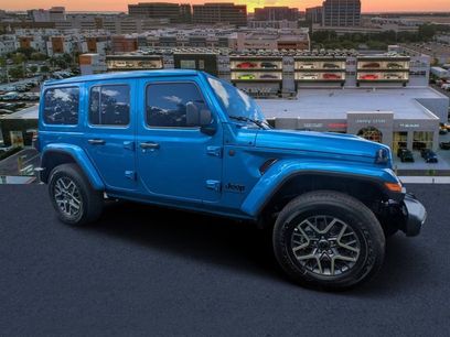 New 2025 Jeep Wrangler Sahara w/ Safety Group