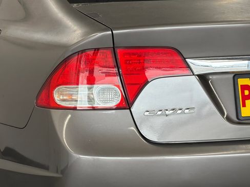 Used 2010 Honda Civic LX image 22