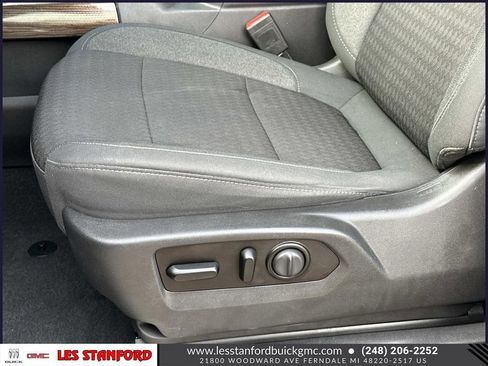 Used 2021 Chevrolet Silverado 1500 RST w/ Convenience Package II image 18