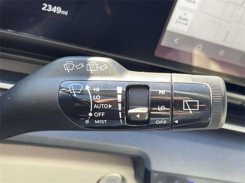 Certified 2026 Kia Carnival SX image 35