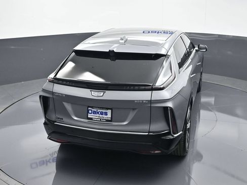 Used 2024 Cadillac Lyriq Luxury w/ LPO, Floor Liner Package AWD/4WD image 51