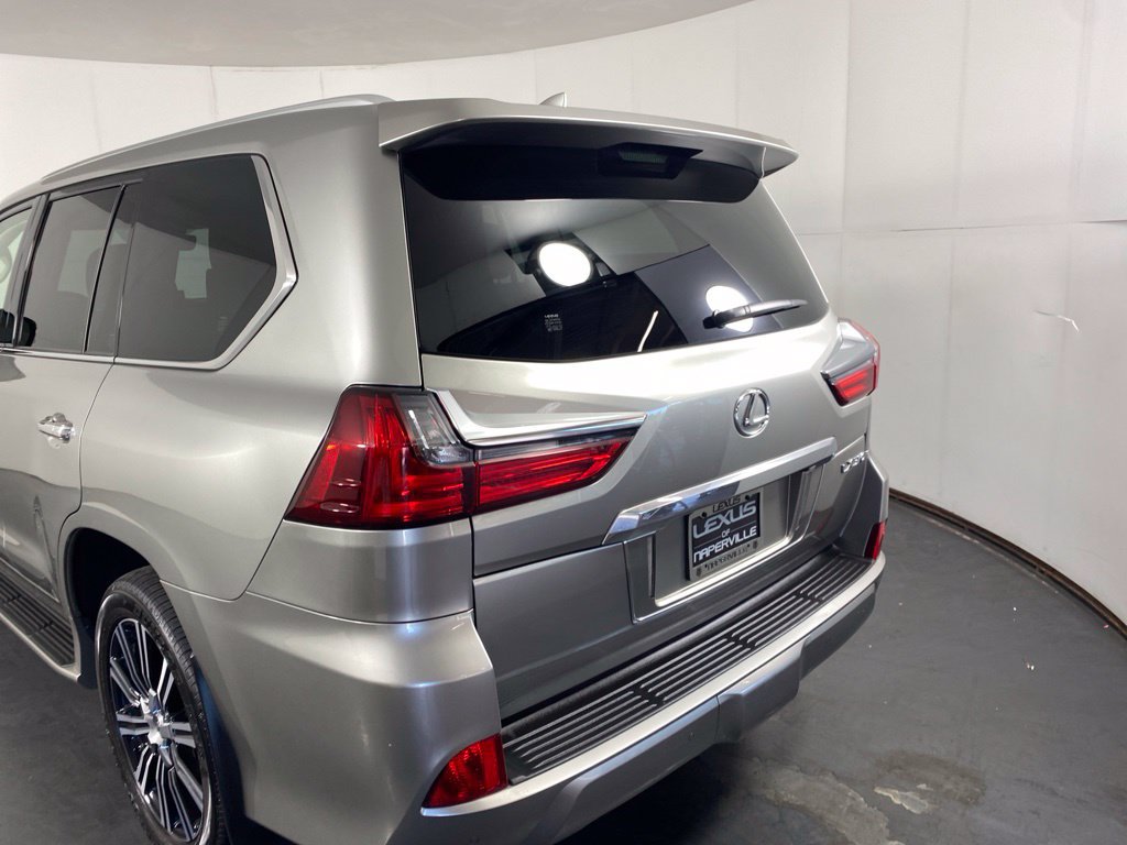 Used 2021 Lexus LX 570 4WD w/ Luxury Package image 10