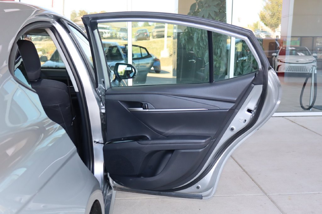 Used 2026 Toyota Camry LE FWD image 37