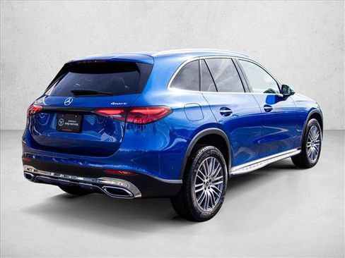 Certified 2026 Mercedes-Benz GLC 300 4MATIC image 5