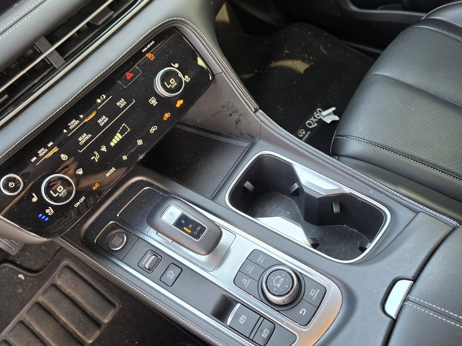 Used 2023 INFINITI QX60 Sensory w/ Vision Package FWD image 24
