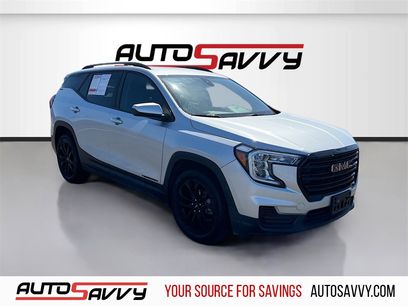 Used 2022 GMC Terrain SLE w/ Driver Convenience Package