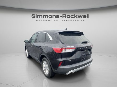 Used 2022 Ford Escape SE w/ Convenience Package image 7