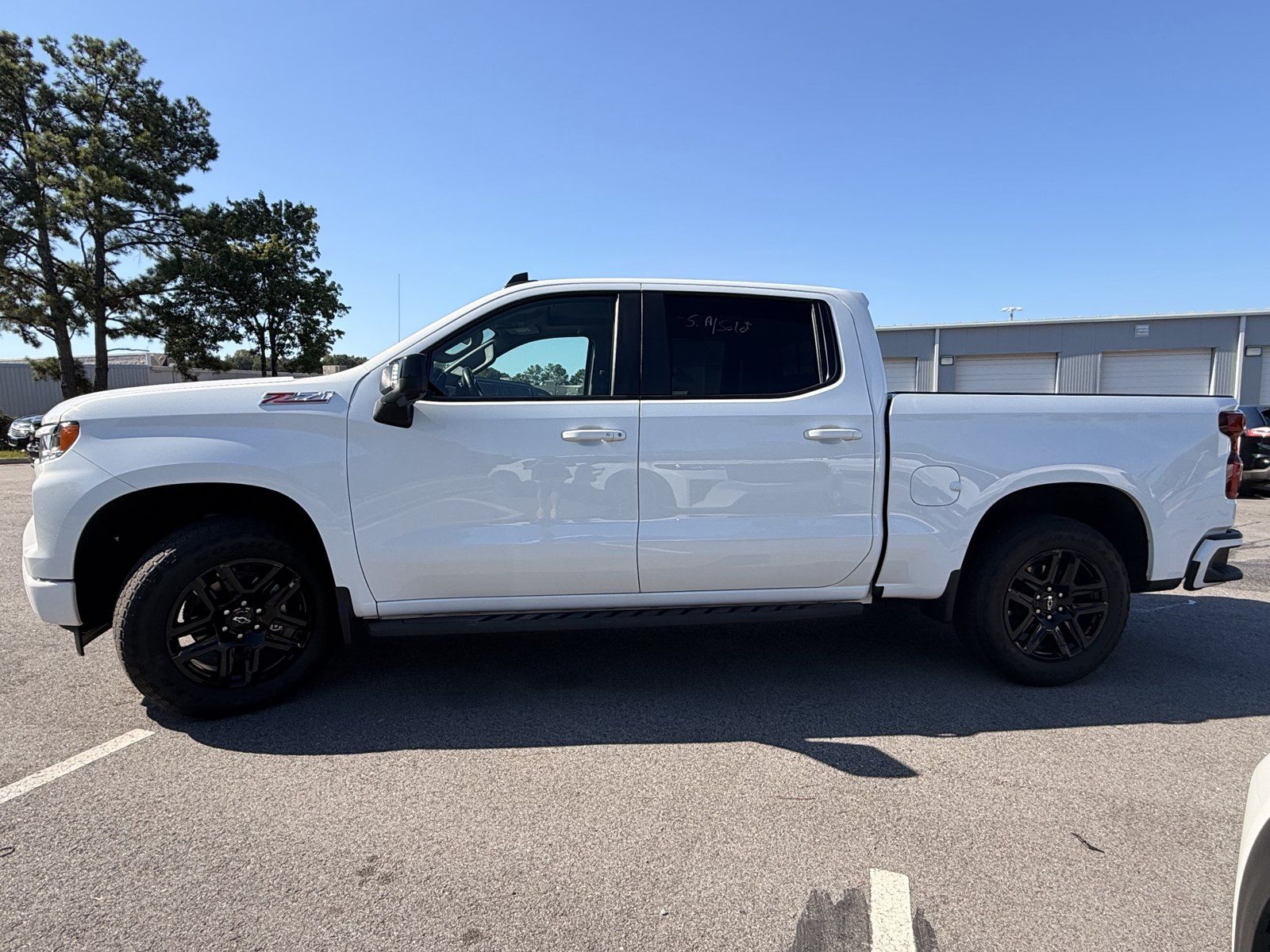 Used 2023 Chevrolet Silverado 1500 RST w/ RST All Star Premium Package AWD/4WD image 9