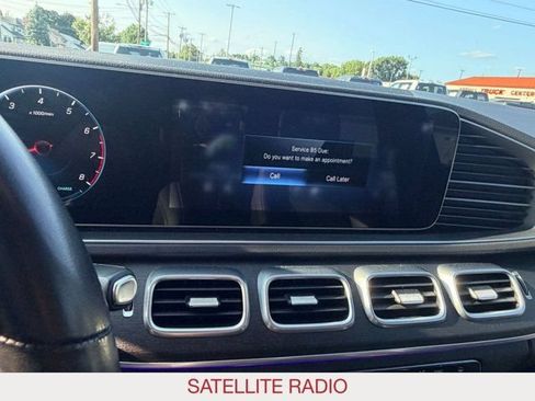 Used 2023 Mercedes-Benz GLS 450 4MATIC image 16