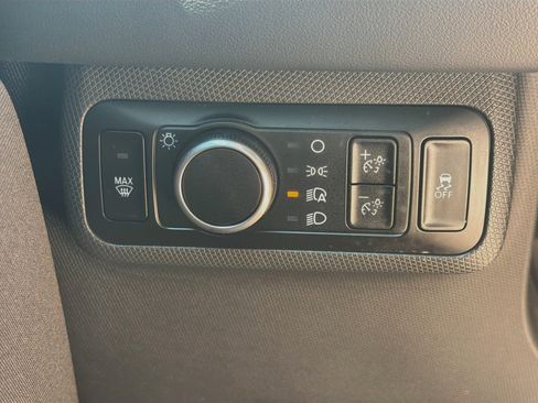Used 2023 Ford Mustang Mach-E Select AWD/4WD image 17