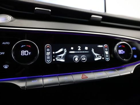 Used 2024 Genesis GV70 3.5T Sport w/ Sport Prestige Package image 33